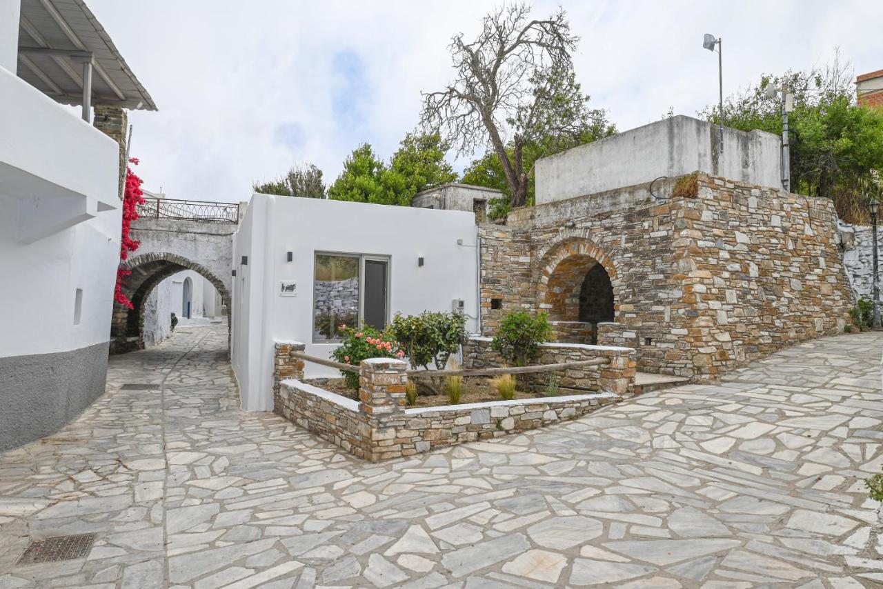 Le Petit Ενα Μικρό Αλλά Όμορφο Σπίτι Lägenhet Stení Exteriör bild